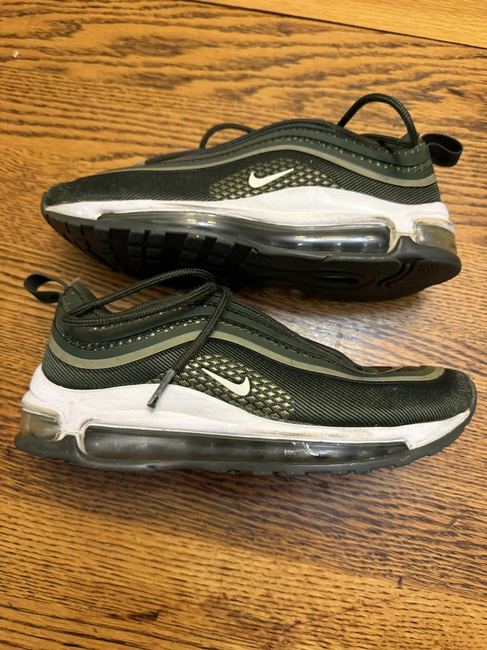 Nike Air Max 97 Shoes Youth Size 3.5Y 917998-300 Running Athletic Sneakers